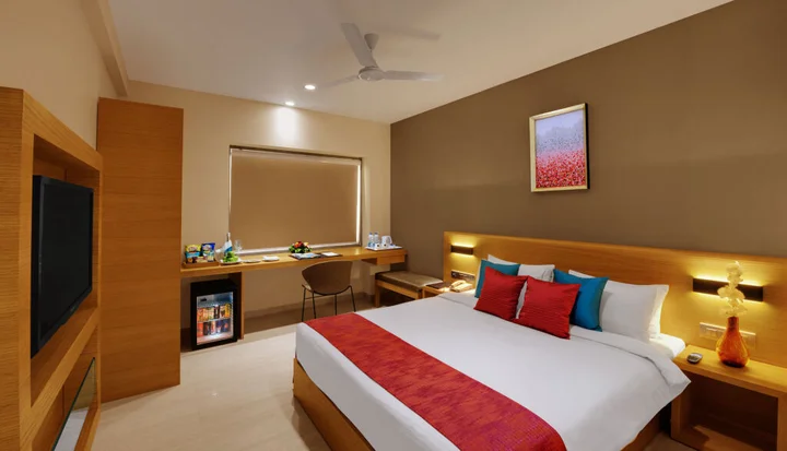 Вадодара: Hotel Suba Elite Vadodara