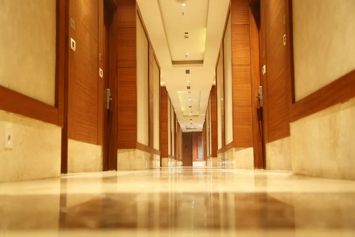 Нью-Дели: The Nikunj Hotel