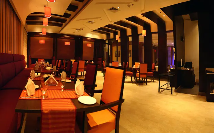 Нью-Дели: The Nikunj Hotel