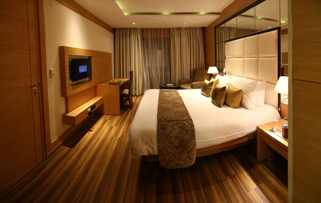 Нью-Дели: The Nikunj Hotel