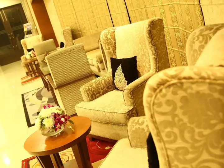 Нью-Дели: The Nikunj Hotel