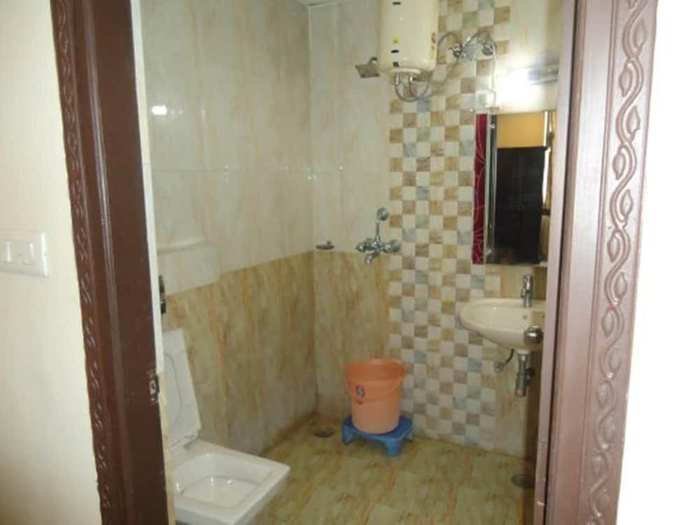 Джайпур: Surya Garh Hotel