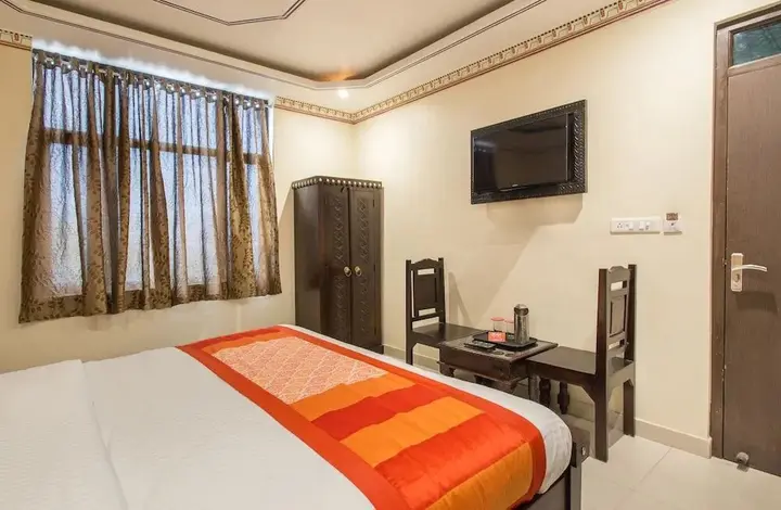Джайпур: Surya Garh Hotel