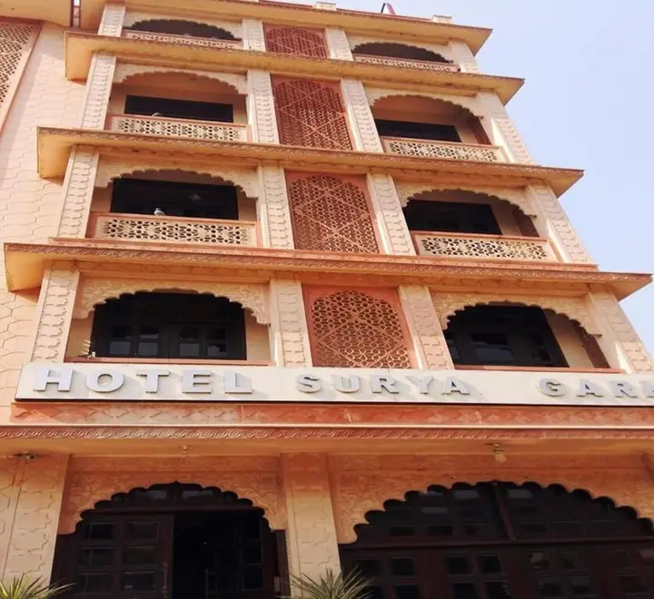 Джайпур: Surya Garh Hotel