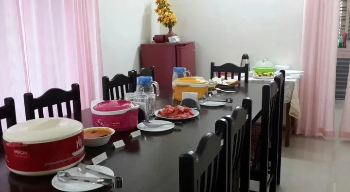 Тируванантапурам: Greenfield Inn