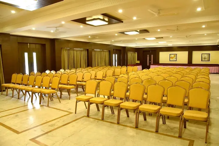 Ратлам: Hotel Ajanta Palace