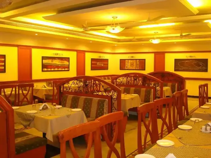 Ратлам: Hotel Ajanta Palace