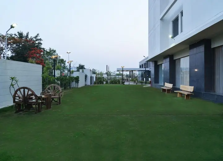 Бхивади: Red Fox by Lemon Tree Hotels, Bhiwadi