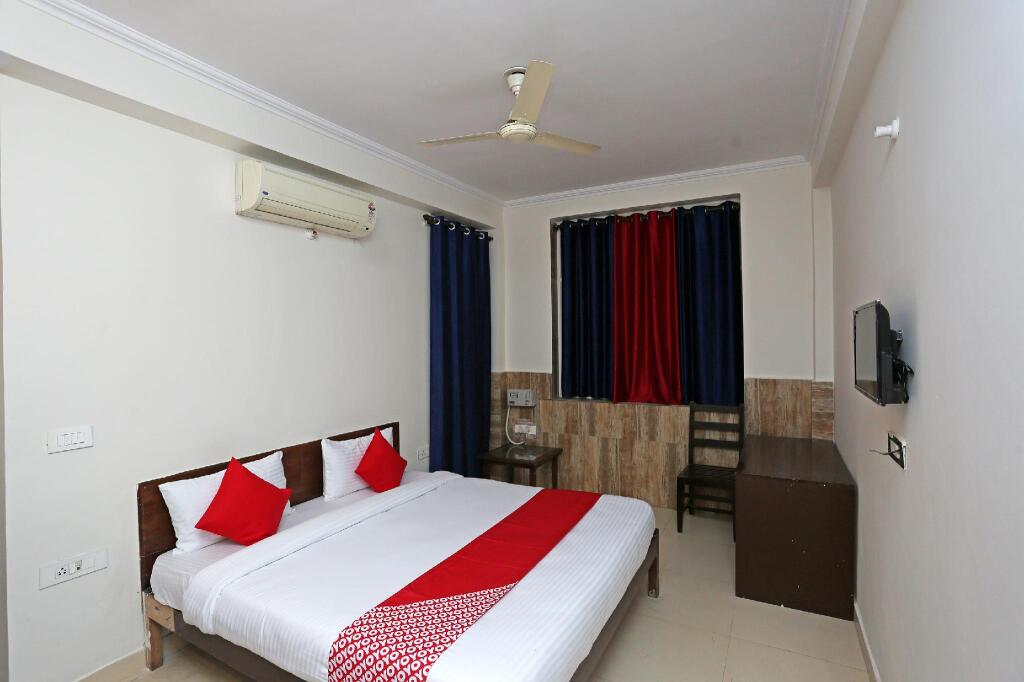 Capital O 9843 Hotel Indo Tiger — фото 2
