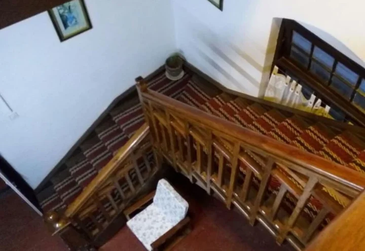 Кунур: YWCA Wyoming Guesthouse