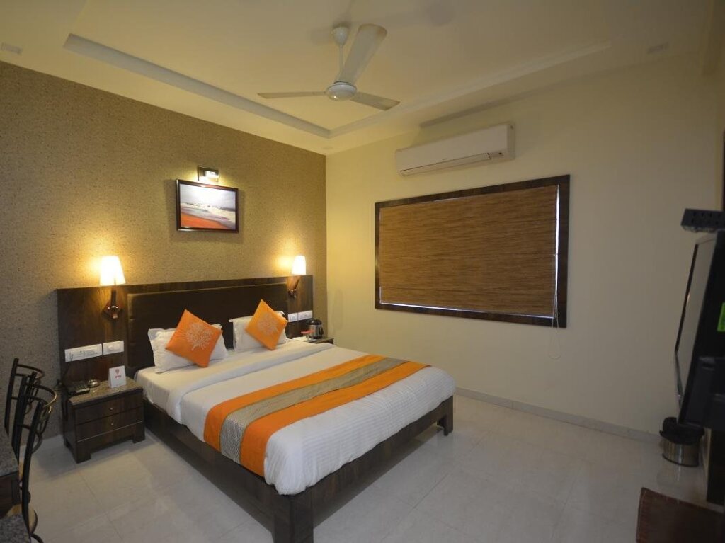 Дварка: Hotel Radhe
