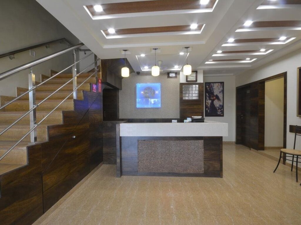 Дварка: Hotel Radhe