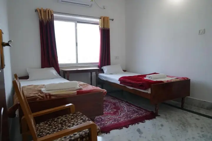 Бодх-Гая: Rahul Guest House