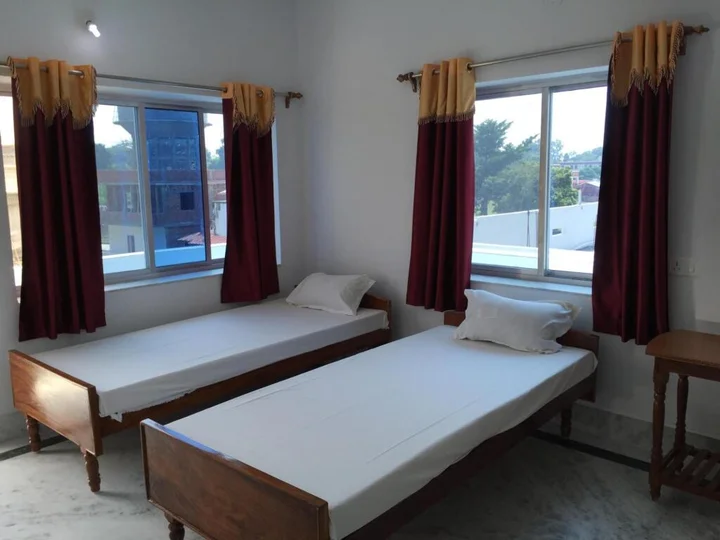 Бодх-Гая: Rahul Guest House