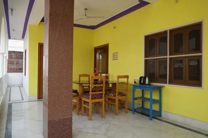 Бодх-Гая: Rahul Guest House