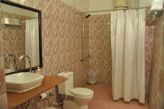 Нурпур: The Fort Nalagarh