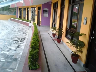 Питорагарх: Hotel Baakhlee