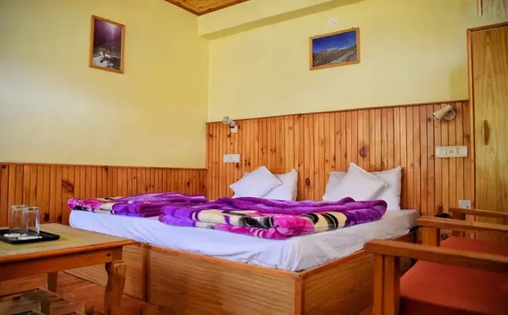 Наггар: Hotel Sheetal