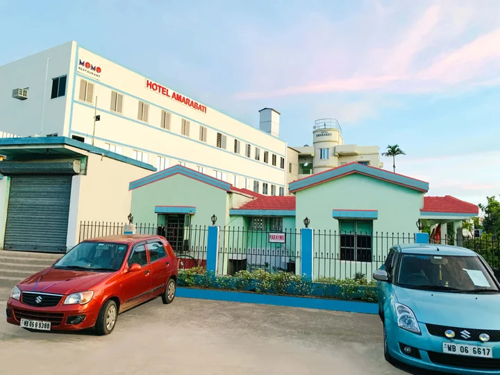 Прасергандж: Hotel Amarabati