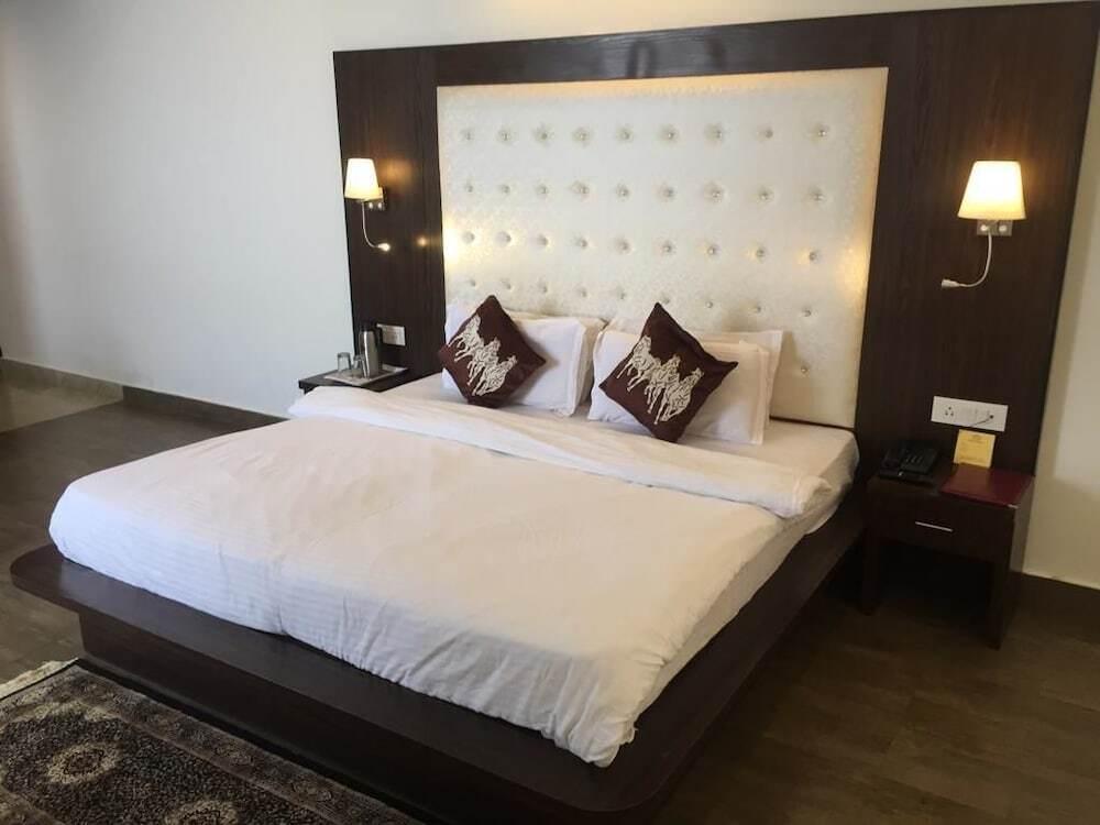 Надди: Hotel Kamal Residency