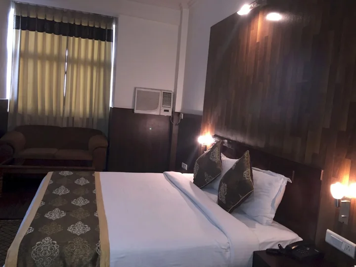 Газиабад: Hotel Krishna Sagar