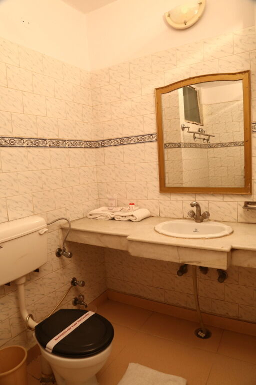 Газиабад: Hotel Krishna Sagar
