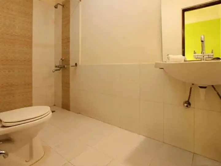 Нью-Дели: Hotel The Grand Shoba