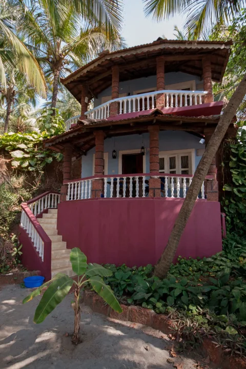 Ашвем: Anahata Retreat Beach front resort