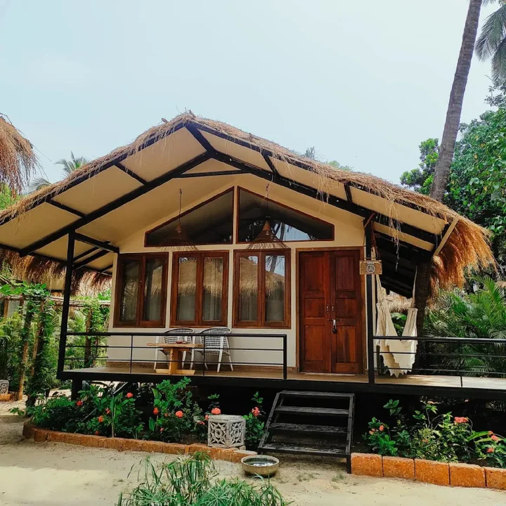 Ашвем: Anahata Retreat Beach front resort