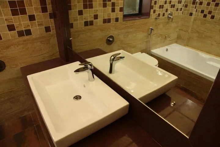 Киим: Hotel Ravi Kiran