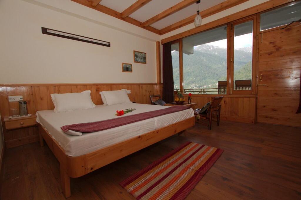 Манали: Hotel Valley of Gods