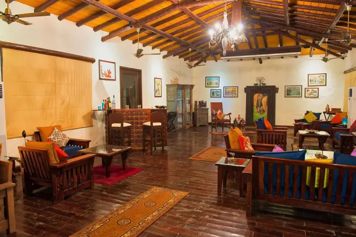 Крепость Ramnagar: Paatlidun Safari Lodge