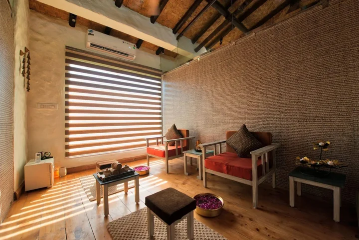 Крепость Ramnagar: Paatlidun Safari Lodge