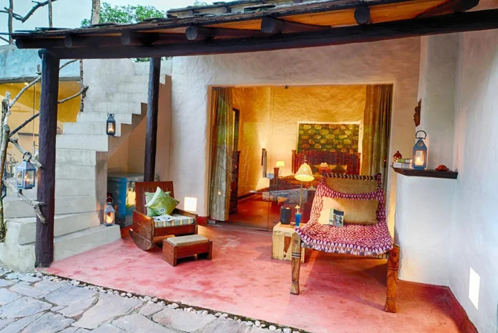 Крепость Ramnagar: Paatlidun Safari Lodge