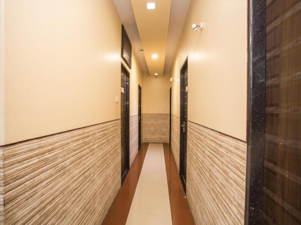 FabHotel Adore Palace — фото 1