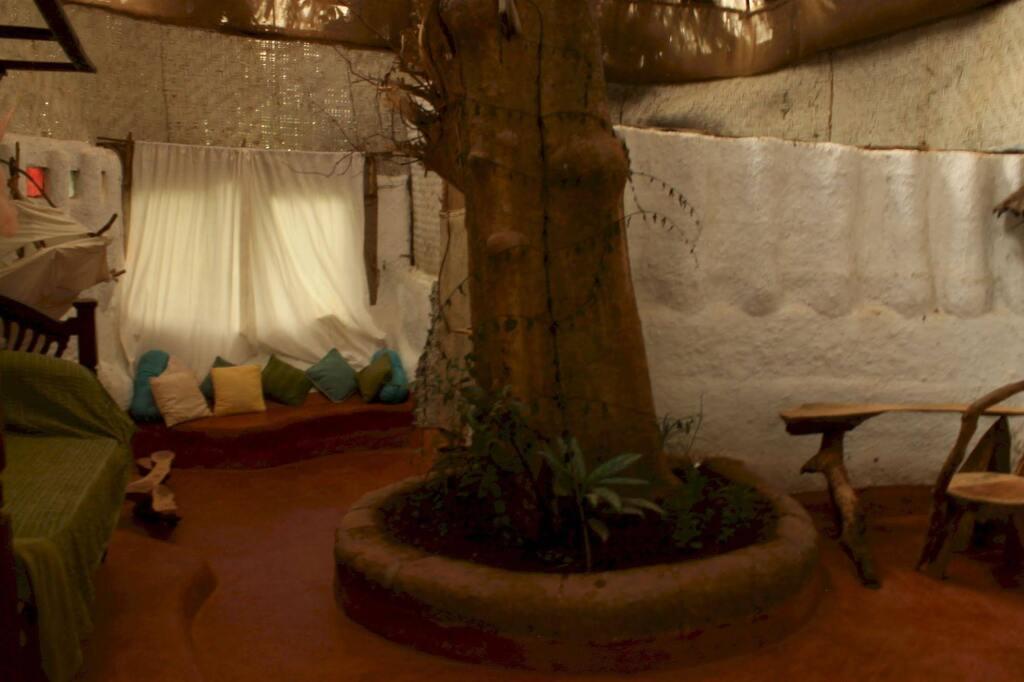 Альто-де-Порворим: Saraya Art Cafe B&B