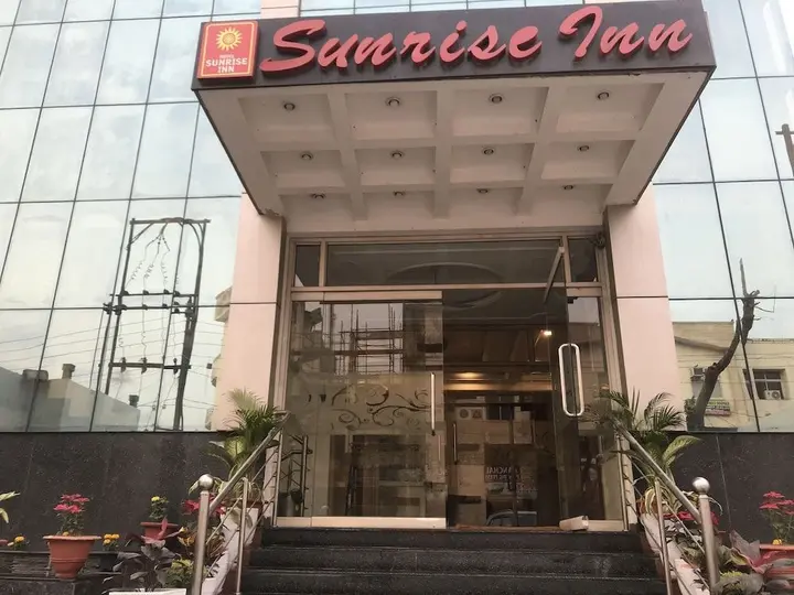 Лакхнау: Hotel Sunrise Inn