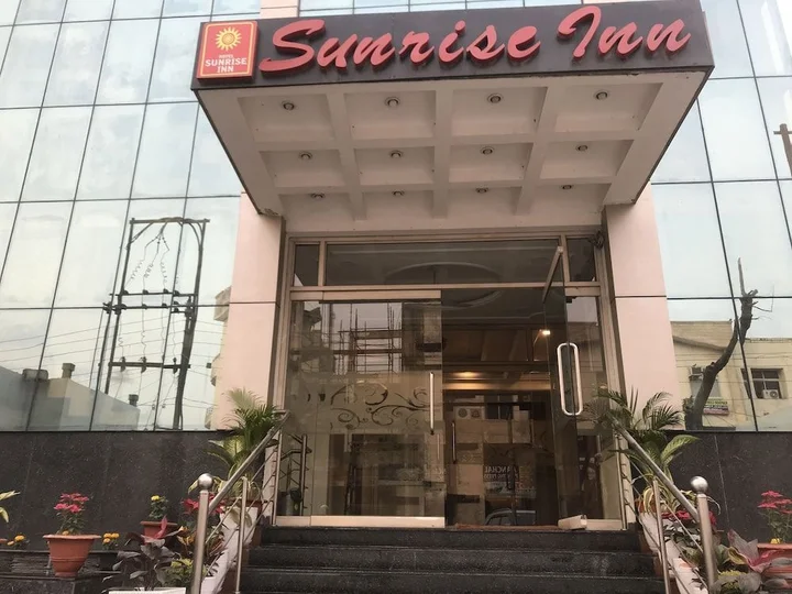 Лакхнау: Hotel Sunrise Inn