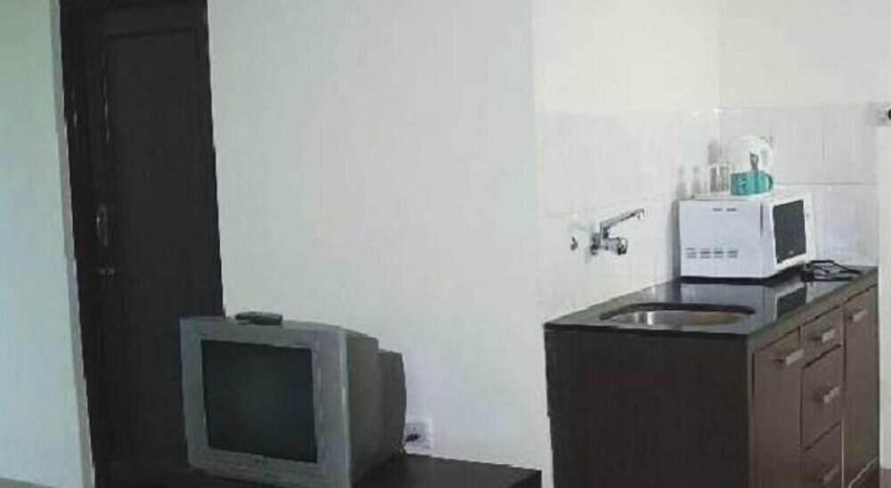 Вагатор: Tisha Apartment Hotel
