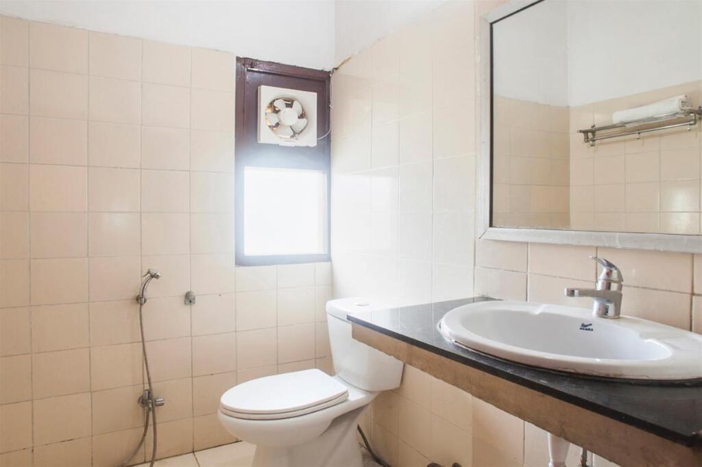 Лакхнау: Hotel Executive