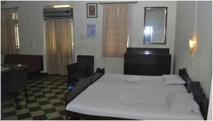 Bentleys Hotel Colaba — фото 3