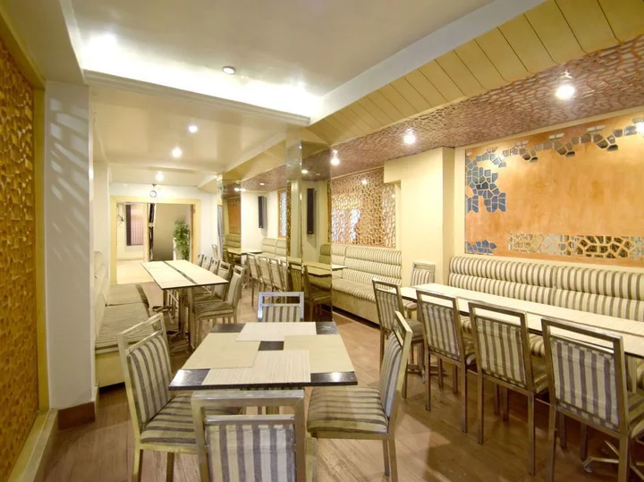 Шимла: OYO 6138 Hotel Majestic Grand