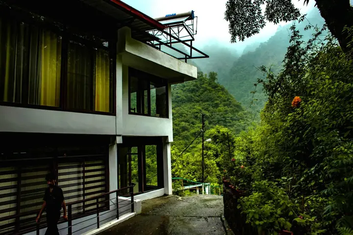 Прем-Нагар: Haut Monde Hill Stream Resort and Spa