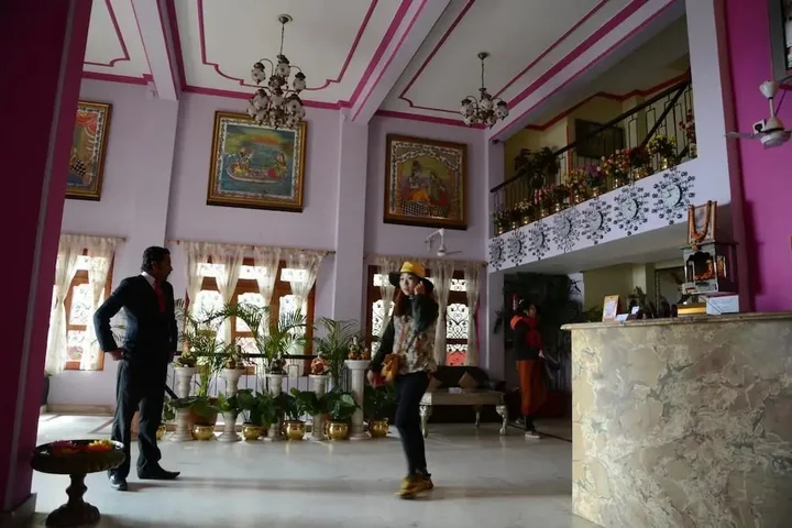 Варанаси: A Palace on River - Rashmi guest House
