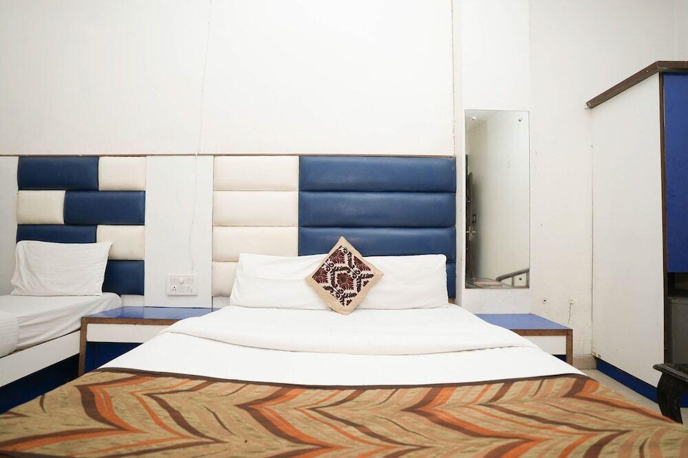 Нью-Дели: Hotel Sai Dham International