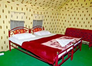 Кхури: Chandani Desert Resort and Camp