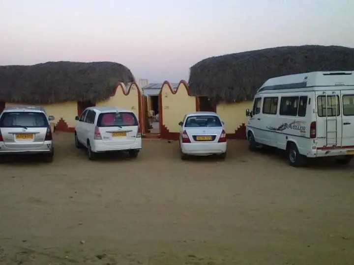 Кхури: Chandani Desert Resort and Camp