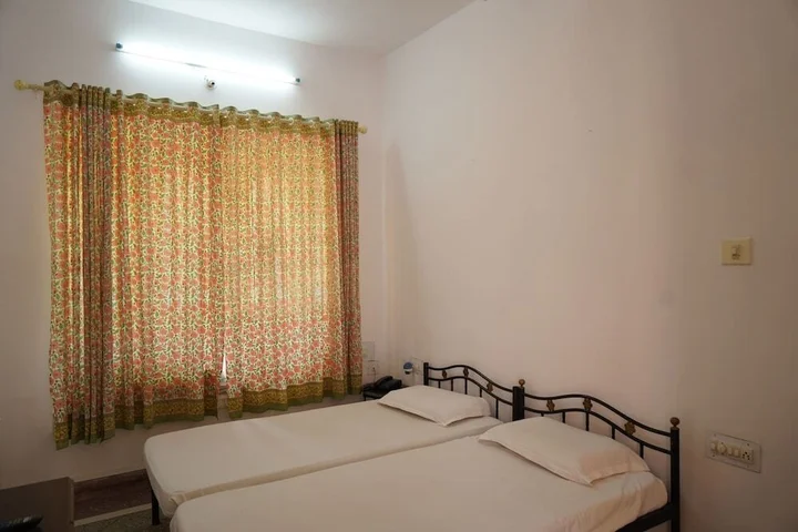 Садри: Ranakpur Hill Resort