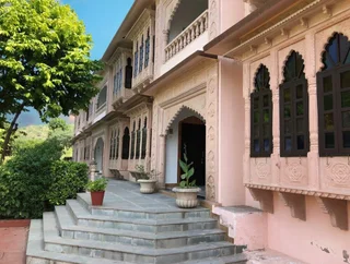 Садри: Ranakpur Hill Resort