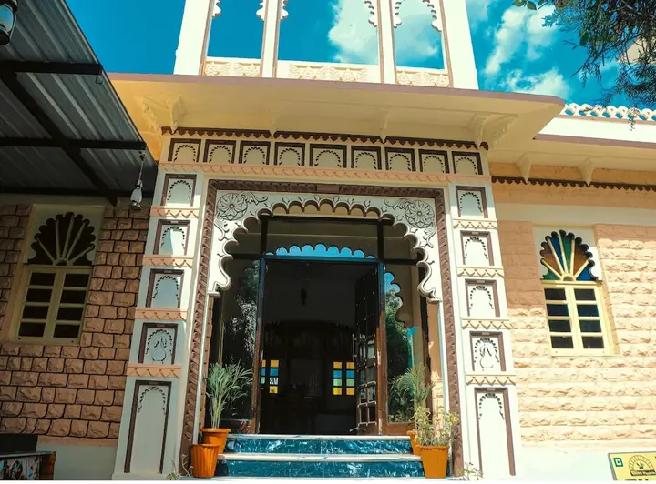Садри: Ranakpur Hill Resort